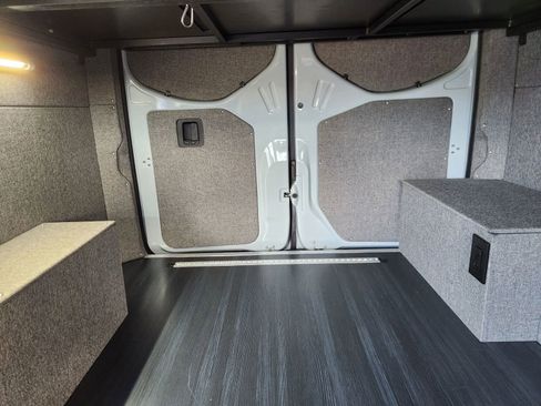 Used 2025 Mercedes-Benz Sprinter 2500 image 38