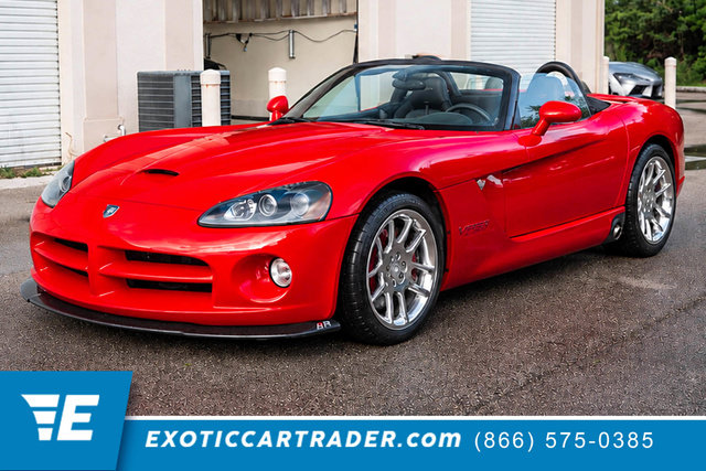 Used 2003 Dodge Viper SRT-10 RWD image 1
