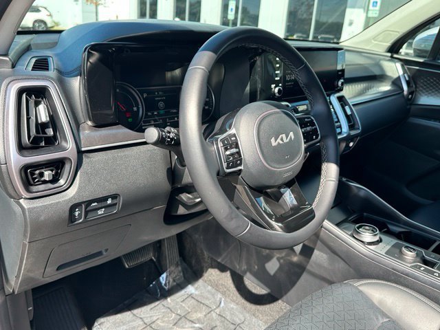 Used 2023 Kia Sorento EX AWD/4WD image 21