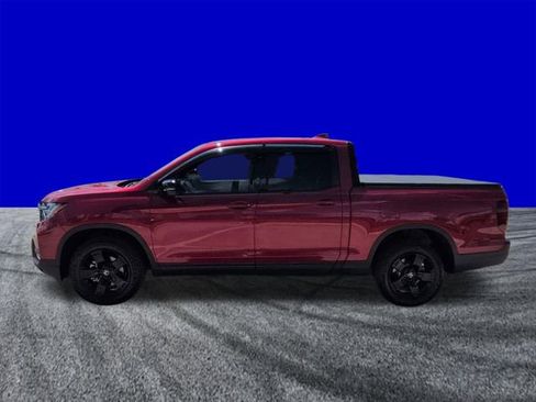 Used 2025 Honda Ridgeline Black Edition image 7