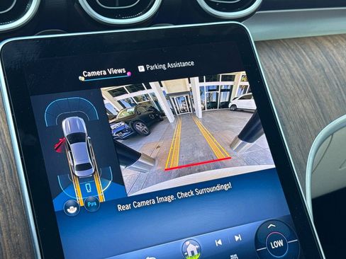 Certified 2025 Mercedes-Benz C 300 Sedan image 21