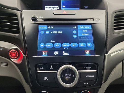 Used 2020 Acura ILX image 25