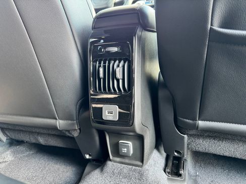 New 2026 Jeep Compass Limited AWD/4WD image 13