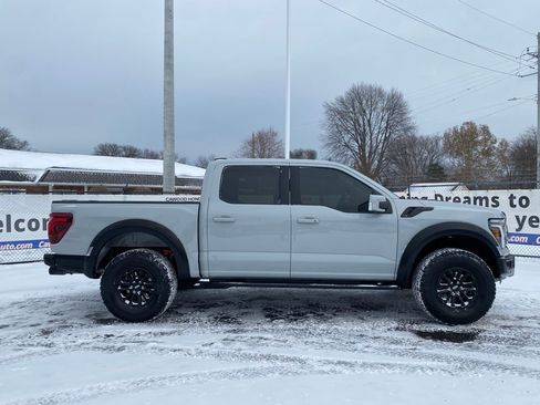 Used 2024 Ford F150 Raptor image 2