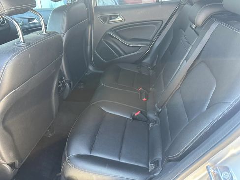 Used 2019 Mercedes-Benz GLA 250 4MATIC image 16