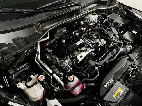 Certified 2024 Toyota Corolla Cross AWD Hybrid image 10