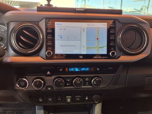 Used 2023 Toyota Tacoma TRD Pro AWD/4WD image 24