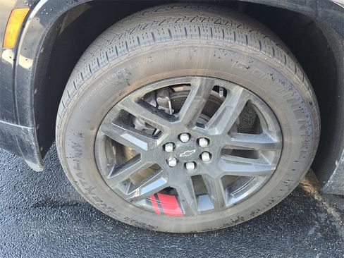 Used 2023 Chevrolet Traverse Premier w/ Redline Edition image 10