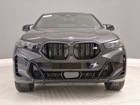New 2026 BMW X6 M60i w/ Executive Package image 4