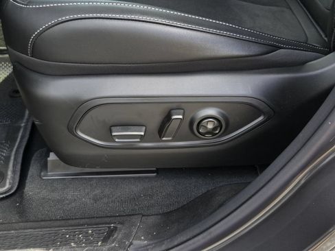 New 2026 Jeep Grand Cherokee Altitude RWD image 27