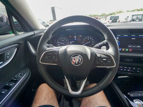 Used 2022 Buick Envision Essence w/ Sport Touring Package image 21