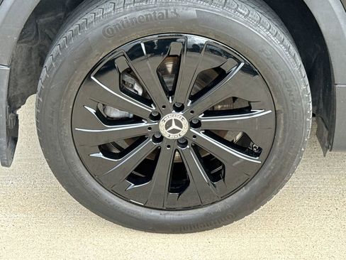 Used 2022 Mercedes-Benz GLB 250 image 9