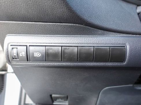 Certified 2023 Toyota Corolla LE image 20