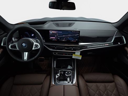 New 2026 BMW X5 xDrive50e w/ Executive Package image 10