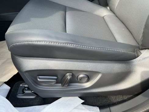 New 2026 Toyota Crown Signia image 11