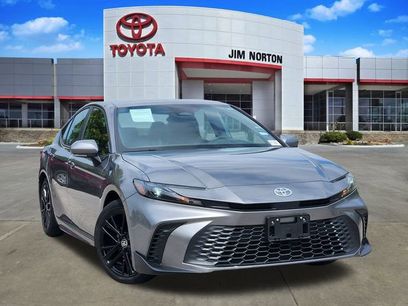 Used 2025 Toyota Camry SE