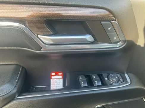 Used 2024 Chevrolet Silverado 1500 RST AWD/4WD image 6