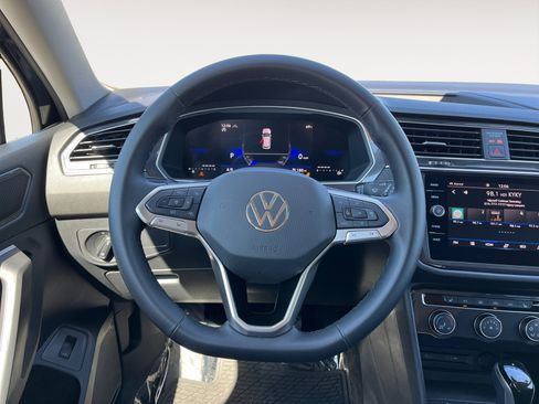 Certified 2024 Volkswagen Tiguan Wolfsburg Edition AWD/4WD image 15