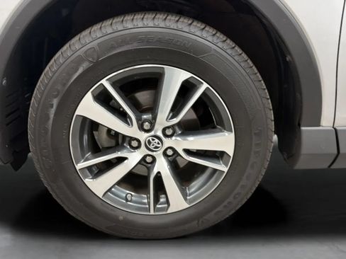 Used 2016 Toyota RAV4 XLE AWD/4WD image 27