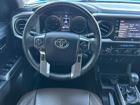 Certified 2021 Toyota Tacoma Limited image 14