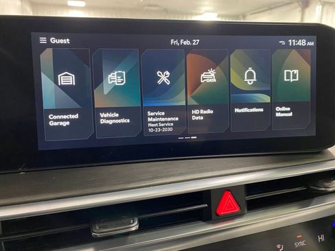 Used 2025 Kia Sorento SX image 13