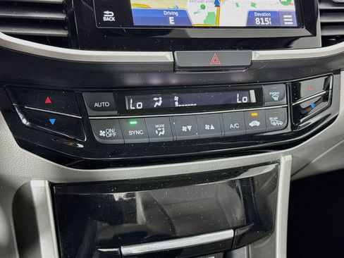 Certified 2017 Honda Accord EX-L image 16