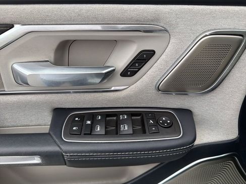 Used 2023 RAM 1500 Limited image 19