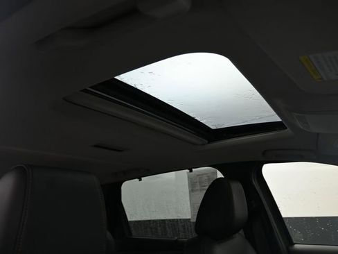 Used 2025 MAZDA CX-70 3.3 Turbo w/ Preferred Package image 11