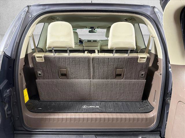 Used 2015 Lexus GX 460 w/ Premium Package AWD/4WD image 21