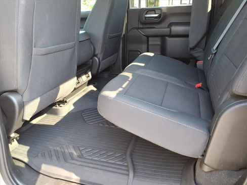 Used 2025 Chevrolet Silverado 2500 Custom w/ Custom Value Package AWD/4WD image 5