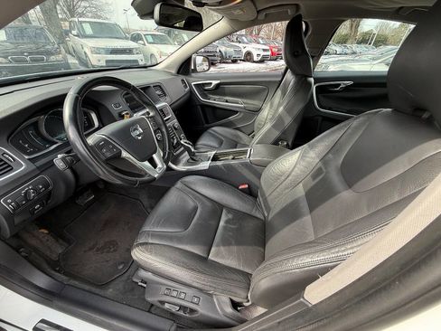 Used 2014 Volvo S60 T5 image 18