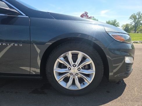 Used 2020 Chevrolet Malibu LT FWD image 4