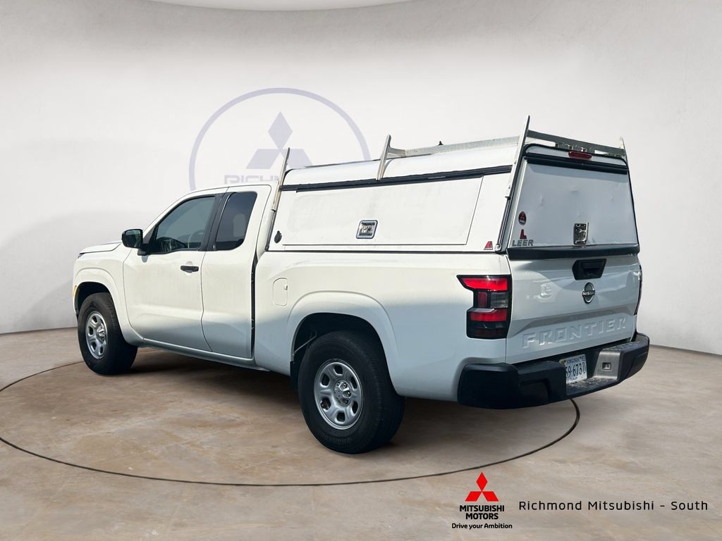 Used 2022 Nissan Frontier S RWD image 5