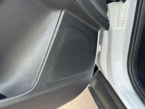 Used 2018 Ford Focus SE FWD image 13