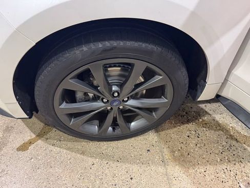 Used 2015 Ford Edge Sport w/ Equipment Group 401A AWD/4WD image 31