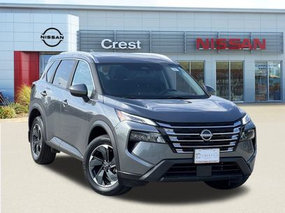 Used 2024 Nissan Rogue SV w/ SV Premium Package