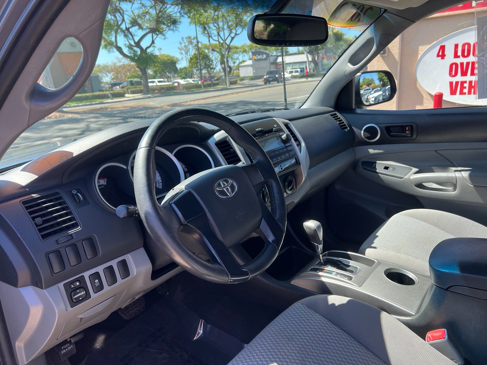 Used 2012 Toyota Tacoma PreRunner w/ SR5 Pkg RWD image 15