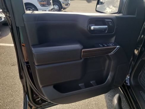 Used 2021 Chevrolet Silverado 1500 RST AWD/4WD image 18