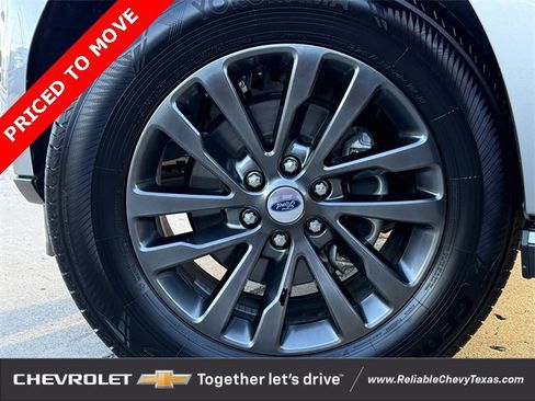 Used 2021 Ford Expedition Limited image 10