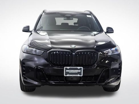 New 2026 BMW X5 xDrive40i w/ M Sport Package AWD/4WD image 8