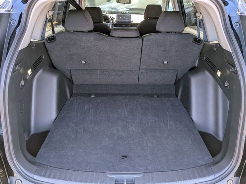 Used 2025 Honda CR-V LX image 7