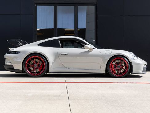 Certified 2022 Porsche 911 GT3 RWD image 14