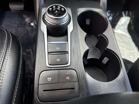 Used 2022 Ford Escape SEL FWD image 33