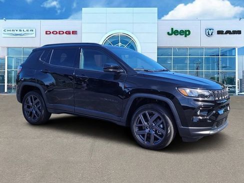 New 2026 Jeep Compass Limited AWD/4WD image 1