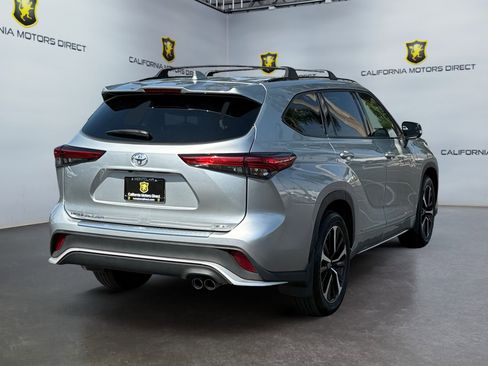 Used 2022 Toyota Highlander XSE image 5