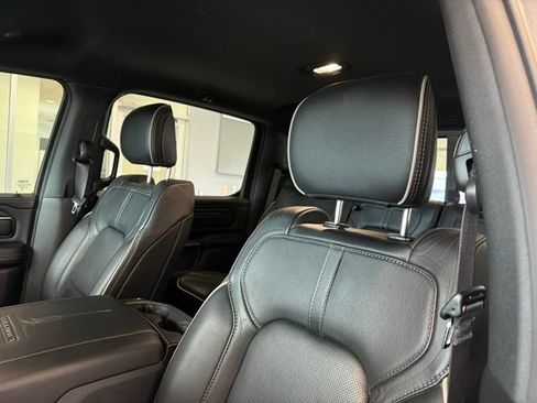 Used 2023 RAM 1500 Limited AWD/4WD image 16