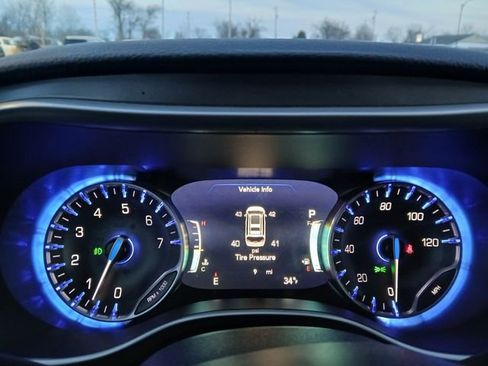 New 2026 Chrysler Pacifica Select FWD image 20