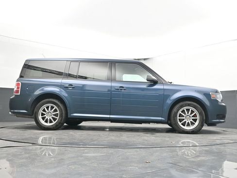 Used 2016 Ford Flex SE image 43