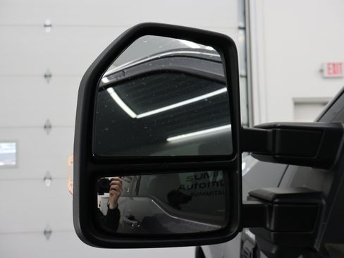 Used 2023 Ford F250 Lariat w/ Lariat Ultimate Package AWD/4WD image 42