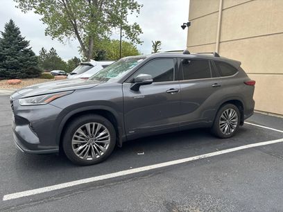 Used 2021 Toyota Highlander Platinum